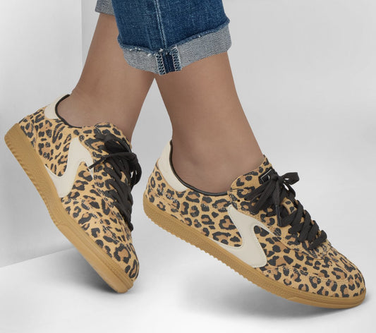 Hotshot -On The Prowl Shoes | Women Skechers near me