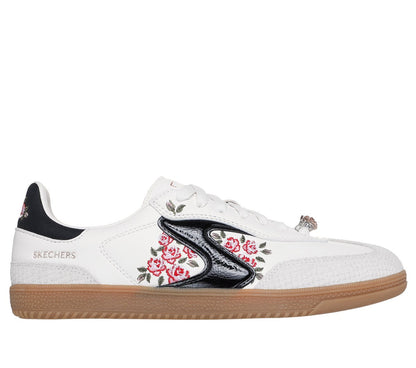 Hotshot - Fiercely Floral Shoes | Women Skechers online
