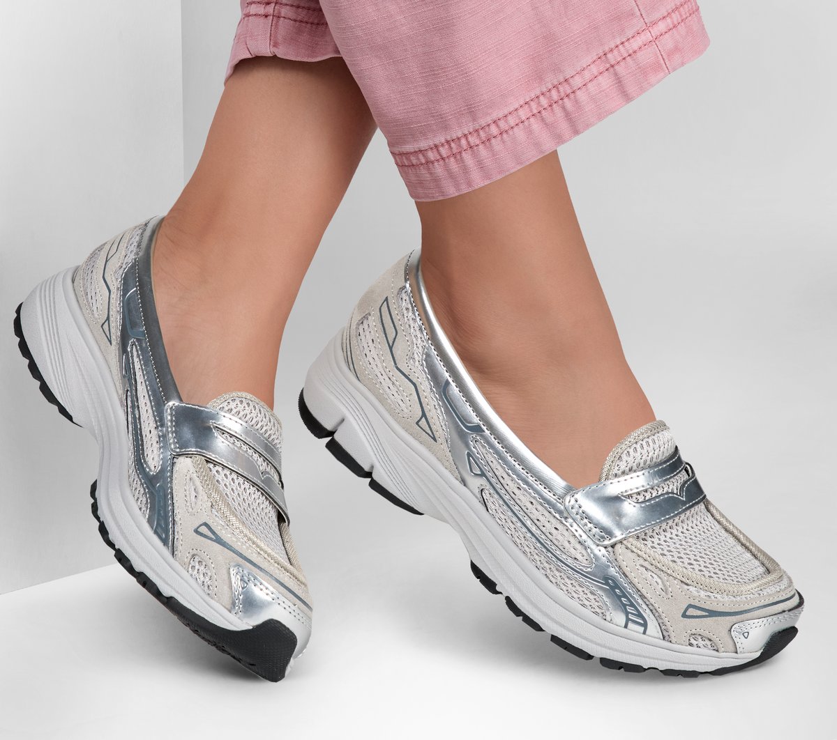 Var-City Shoes | Women Skechers outlet