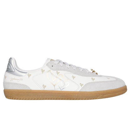 JGoldcrown: Hotshot - Paint The Town Shoes | Women Skechers online shop