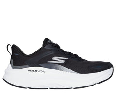 BLACK / WHITE