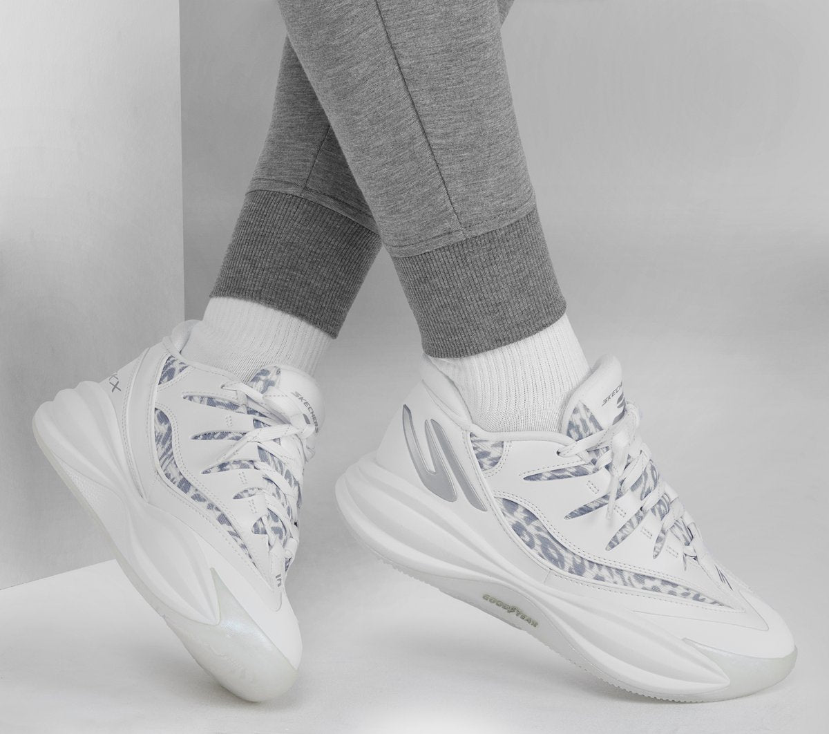 SKX B-LITE Shoes | Women Skechers near me