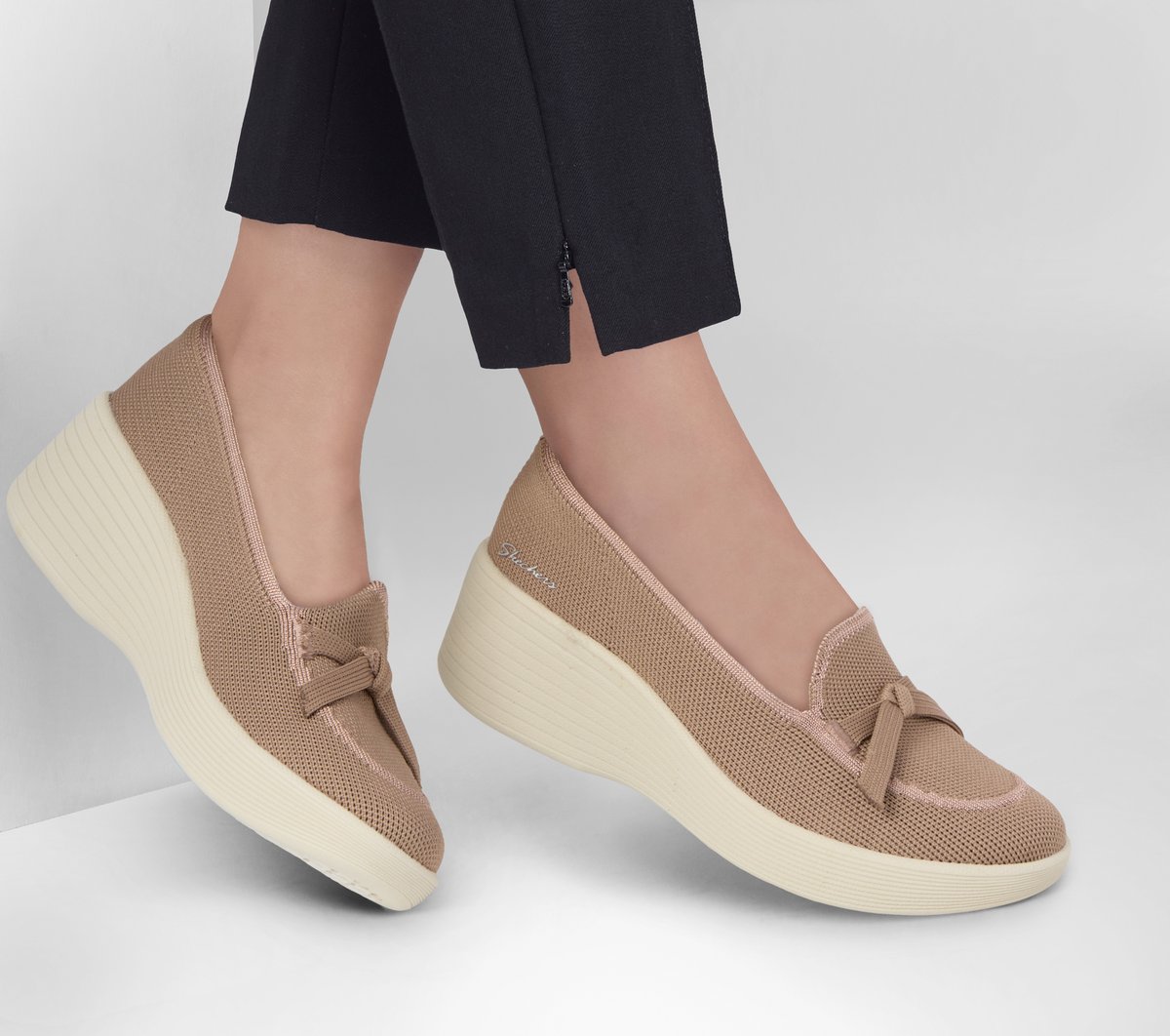 Relaxed Fit: Parallel Lite - Soaring Softly Shoes | Women Skechers online shop