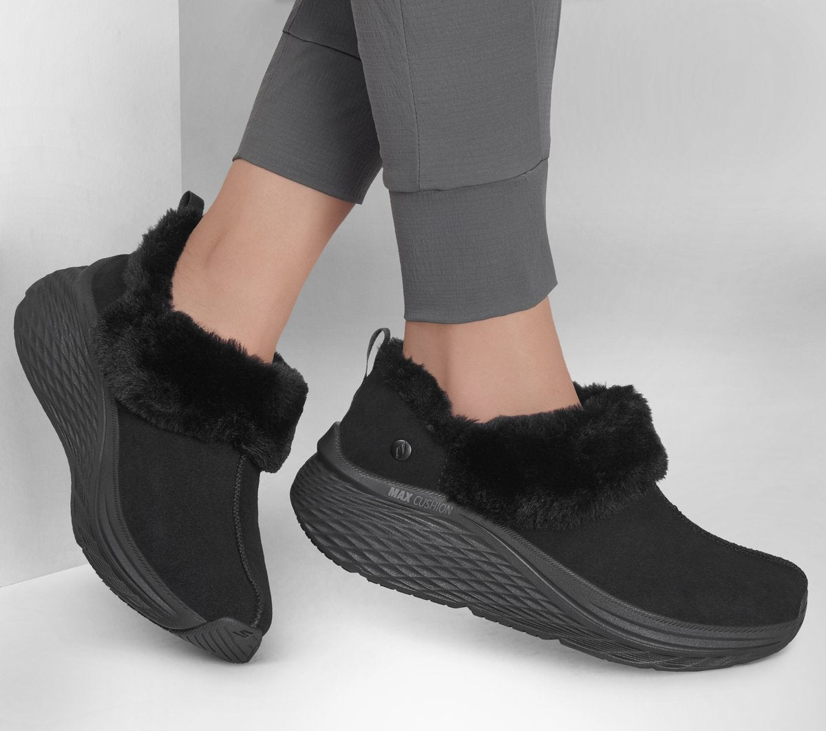 Max Cushioning Elite 2.0 - Snowy Summit Shoes | Women Skechers online shop