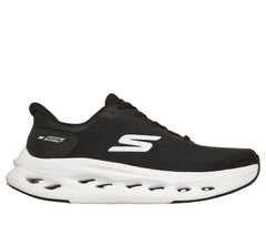 BLACK / WHITE